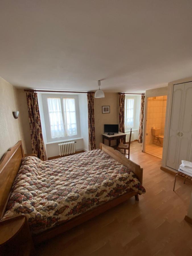Hotel Au Bon Accueil à Arvieu Extérieur photo